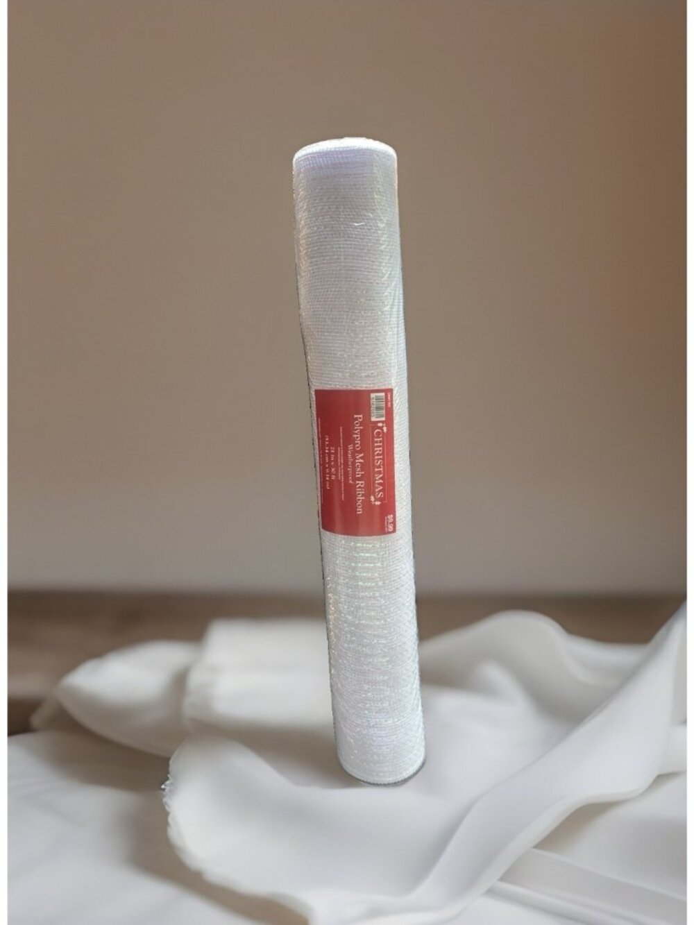 NEW Christmas Polypro Mesh Ribbon 21”x 30ft Metallic White Crafts Weatherproof